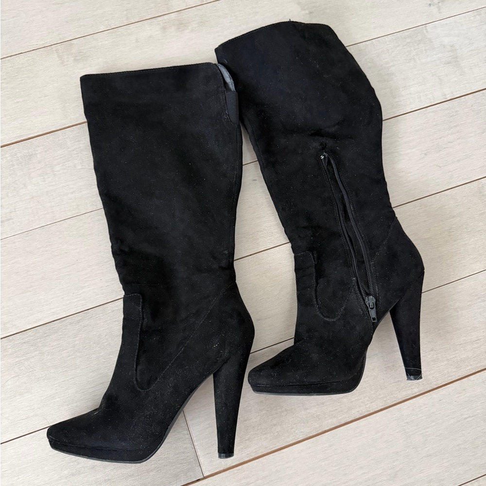 Forever 21 Black Heeled Boots